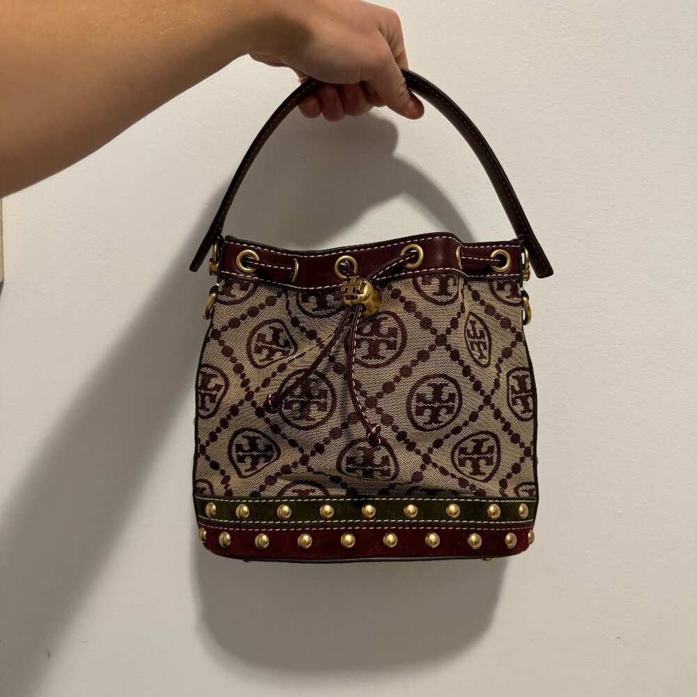 Leather Tory Burch monogram bucket bag
